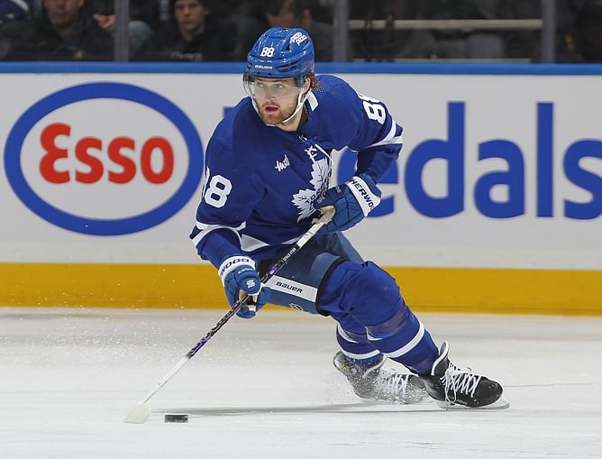 Is William Nylander playing tonight against Bruins? Sheldon Keefe makes big decision on Leafs star's availability for Game 4