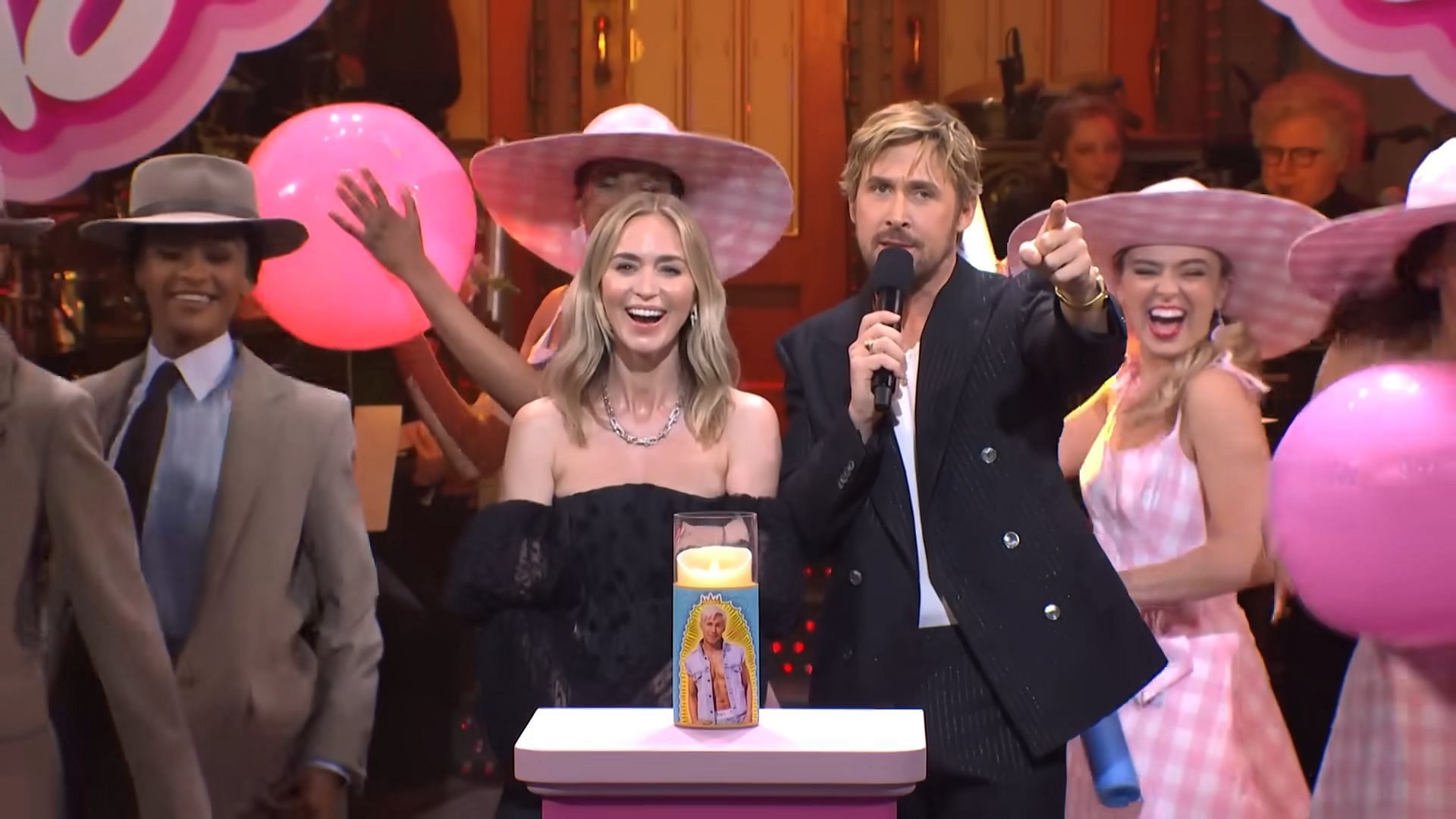 Ryan Gosling and Emily Blunt stole the show (Image via YouTube/Saturday Night Live)