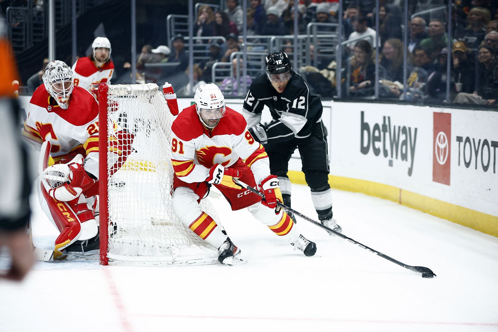 Calgary Flames v Los Angeles Kings