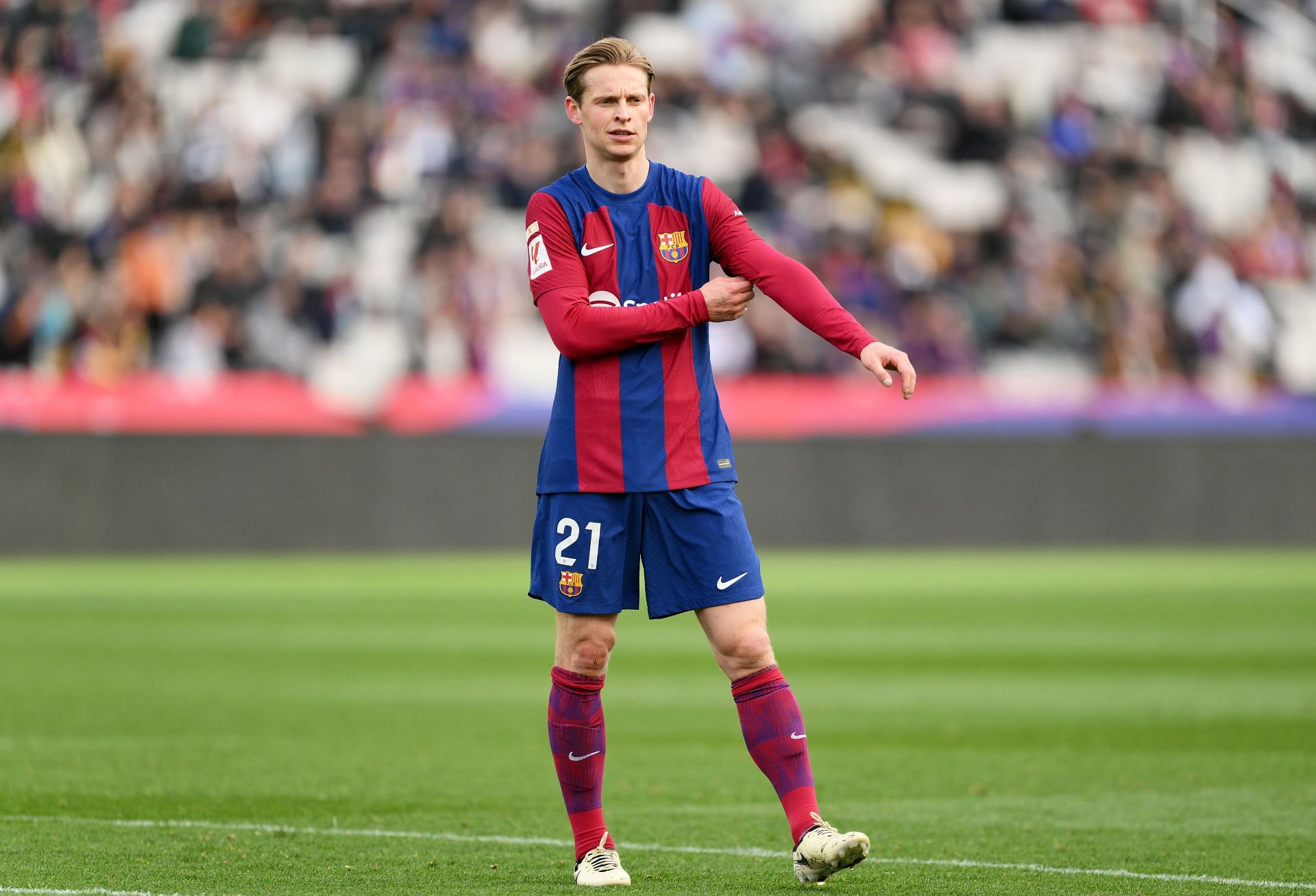 Frenkie de Jong&#039;s future at the Camp Nou remains up in the air.