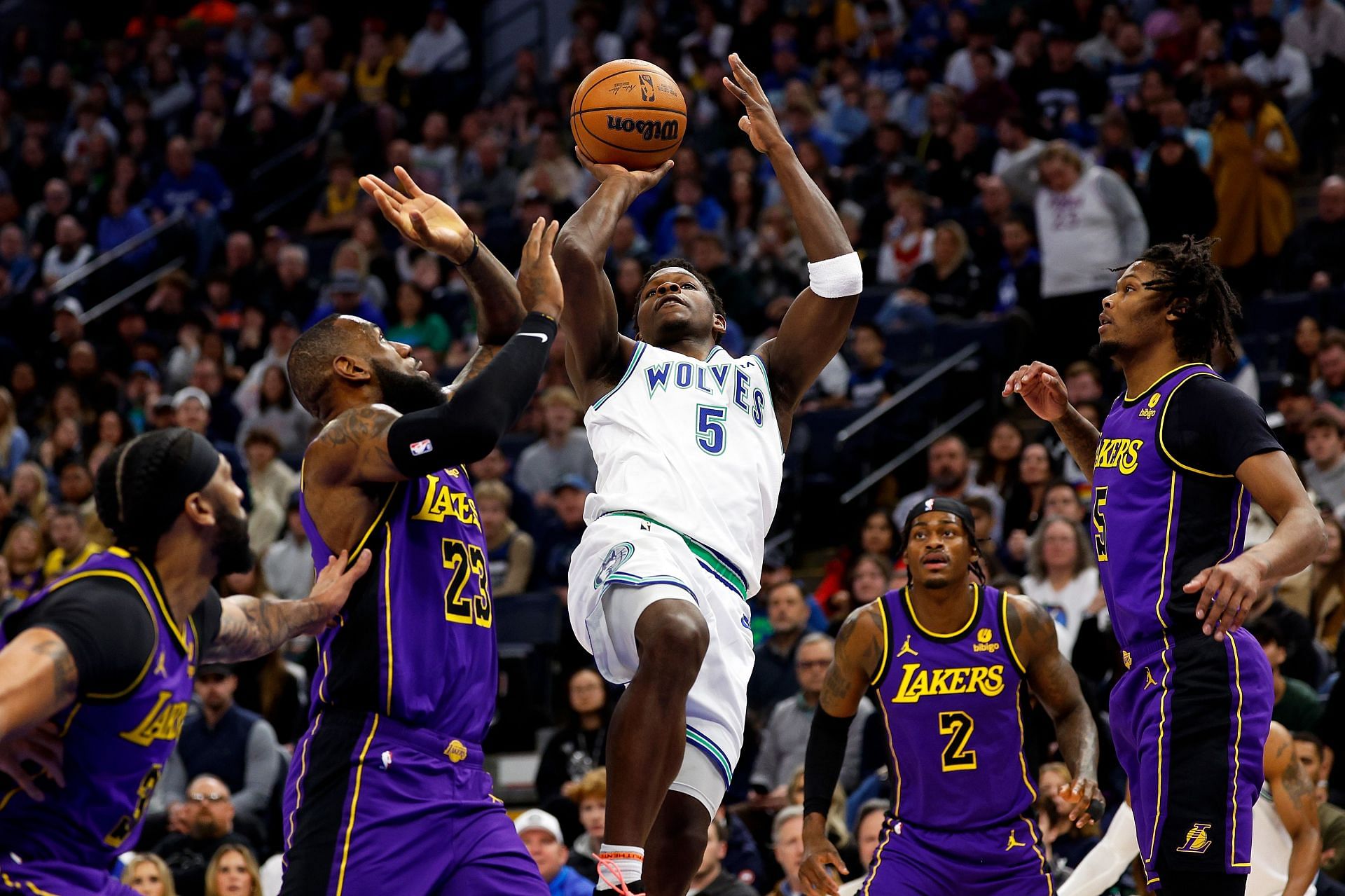 Los Angeles Lakers v Minnesota Timberwolves