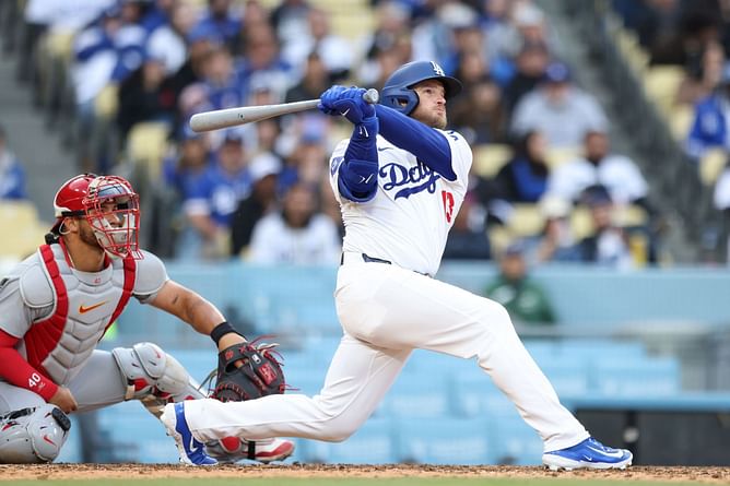 WATCH: Dodgers All-Star Max Muncy's clutch go-ahead home run to complete Dodgers turnaround