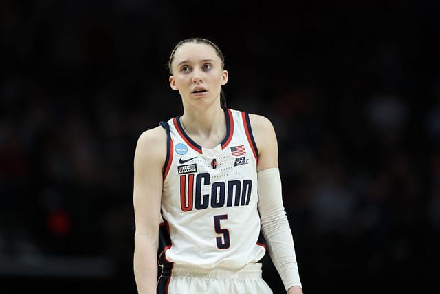 Paige Bueckers Injury timeline: Tracking UConn guard's injury history ...