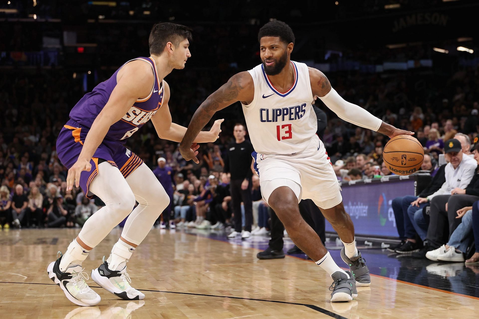 Los Angeles Clippers v Phoenix Suns