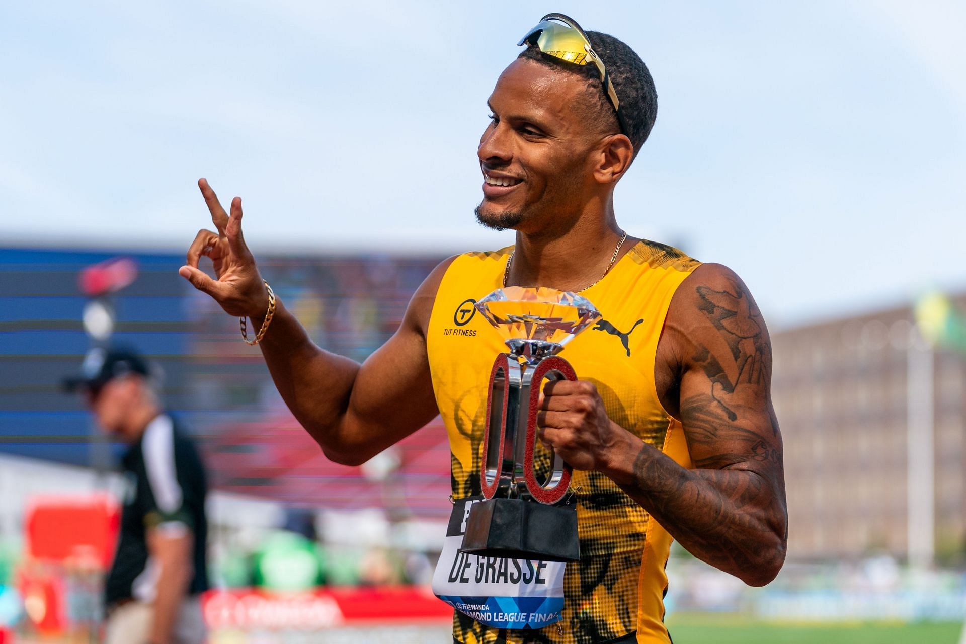 Andre De Grasse of Canada reacts after winning the Men&#039;s 200m during the 2023 Prefontaine Classic and Wanda Diamond League Final at Hayward Field in Eugene, Oregon.