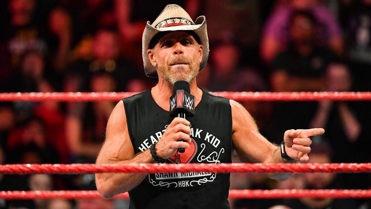 Shawn Michaels leads NXT