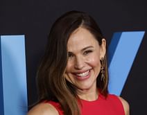 Jennifer Garner’s character in Felicity explored as actress recalls crying in the bathroom after audition