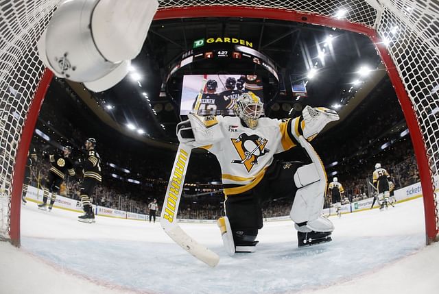 Pittsburgh Penguins v Boston Bruins