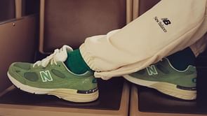 New Balance 993 “Chive” shoes: Features explored