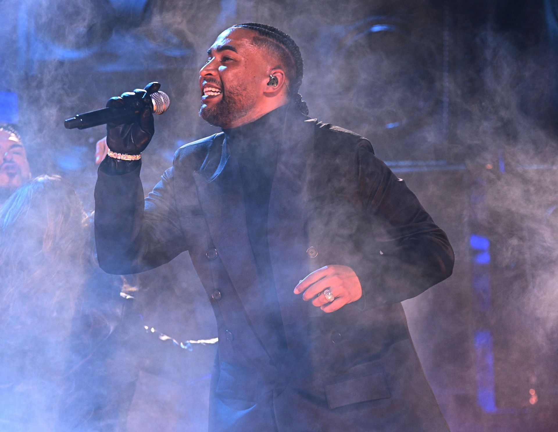 Don Omar extends the &lsquo;Back To Reggaet&oacute;n Tour&rsquo; with 18 new dates (Image via Getty)