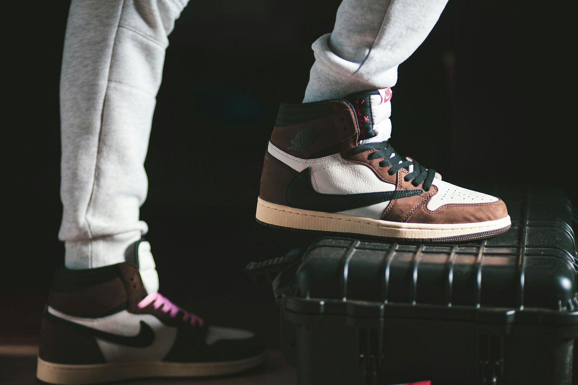 Clean Air Jordan 1 Sneaker (Image via Pexels/@Erik Mclean)