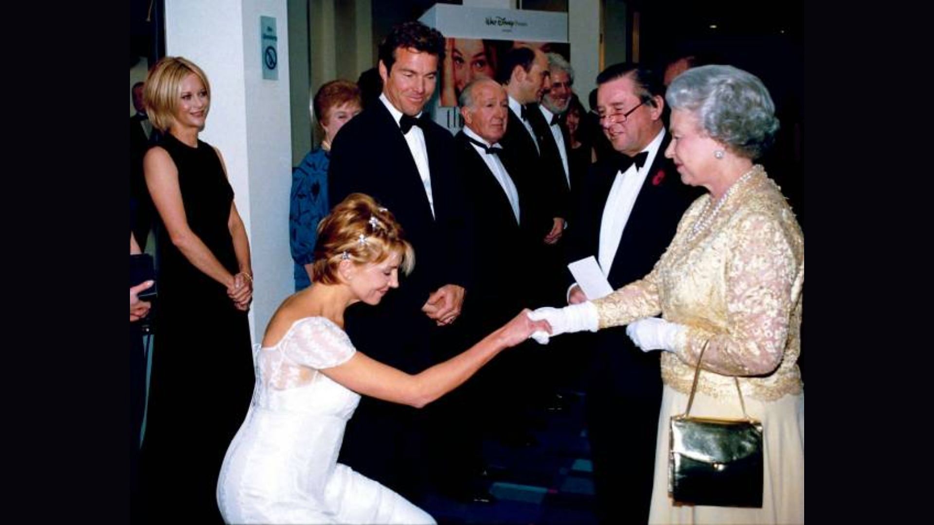 1998 London premiere of The Parent Trap (Image via Getty/Ken Goff)