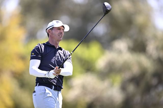 What is Mike Weir Career Earnings, Contract, Salary Cap Details