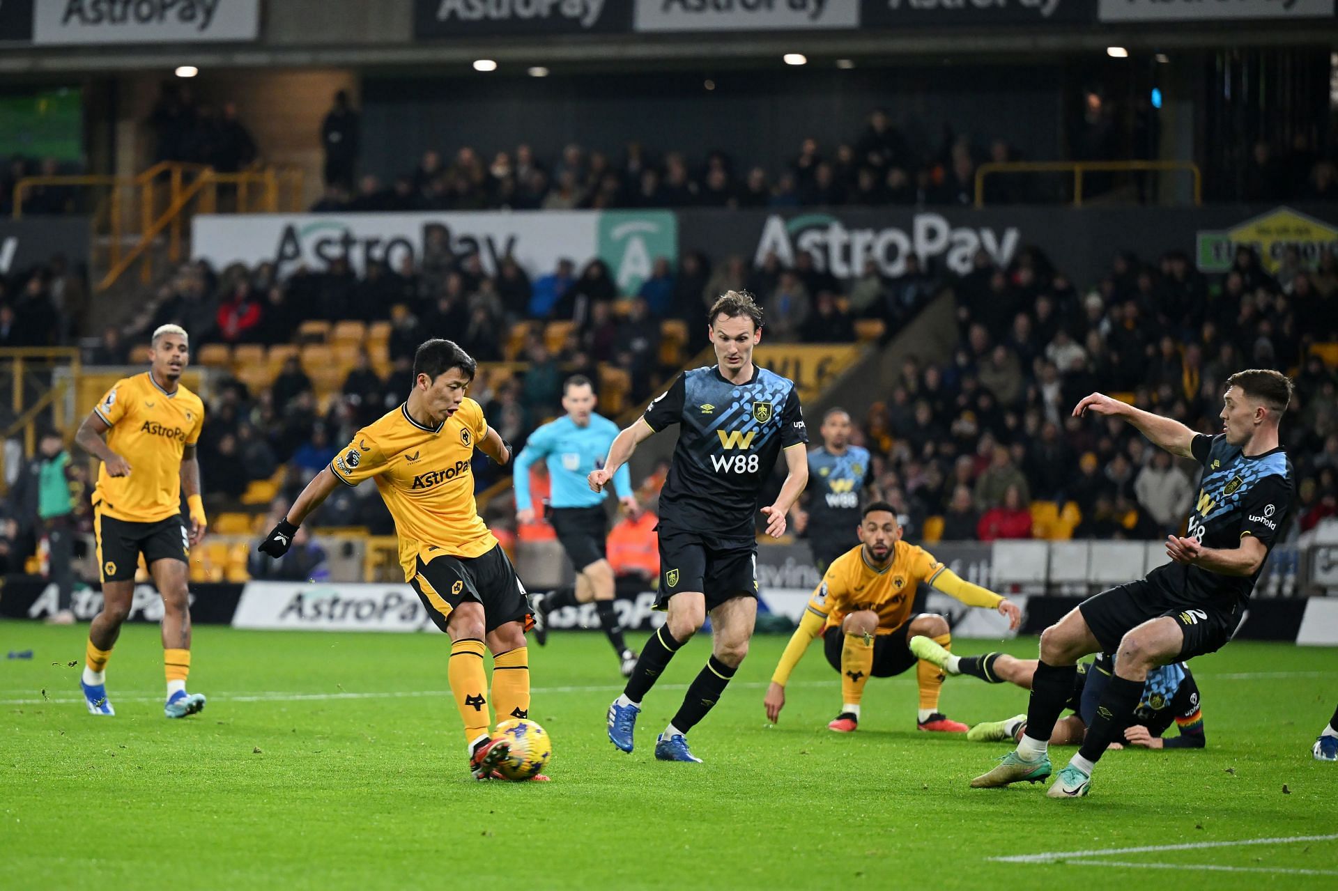 Wolverhampton Wanderers v Burnley FC - Premier League
