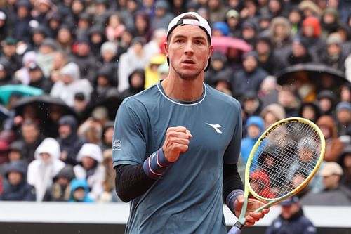 Jan-Lennard Struff in action at the ATP 250 event