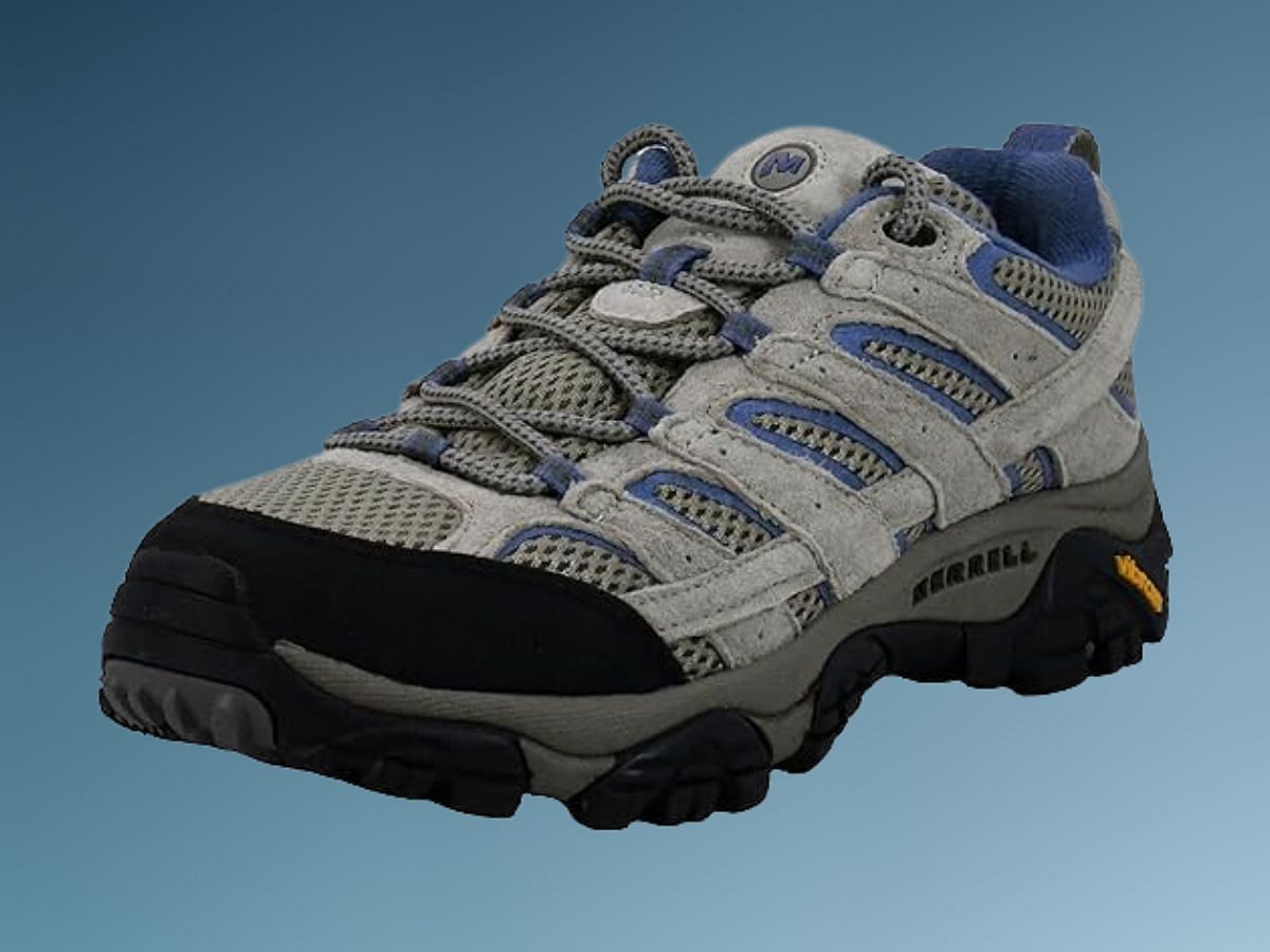 Merrell Moab 2 Vent Hiking Shoes (Image via Amazon)