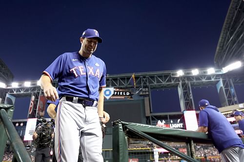 Max Scherzer exiting after sustaining a back injury