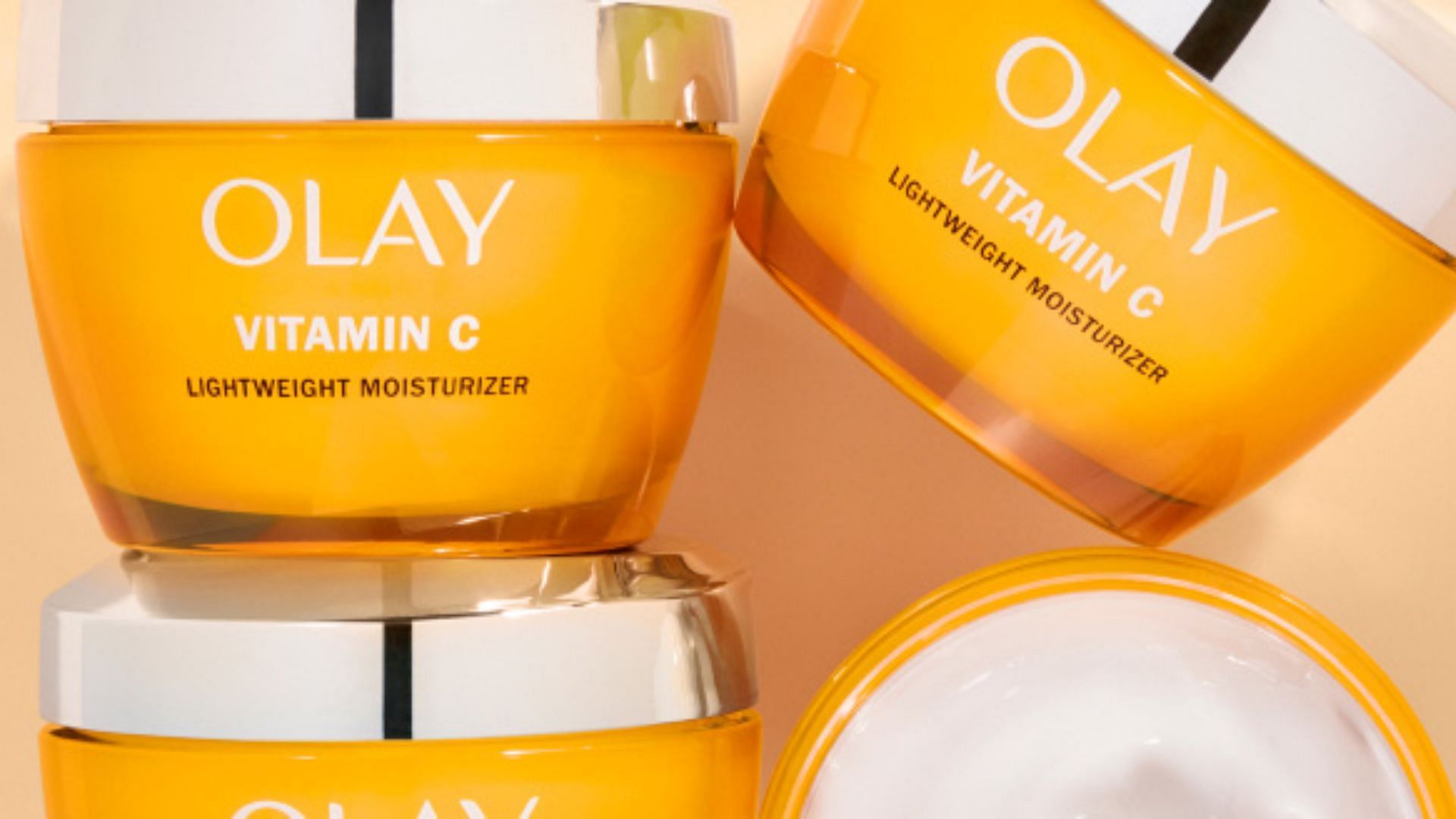 Olay Vitamin C Moisturizer (Image via Olay)