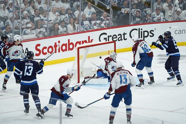 Colorado Avalanche v Winnipeg Jets - Game One