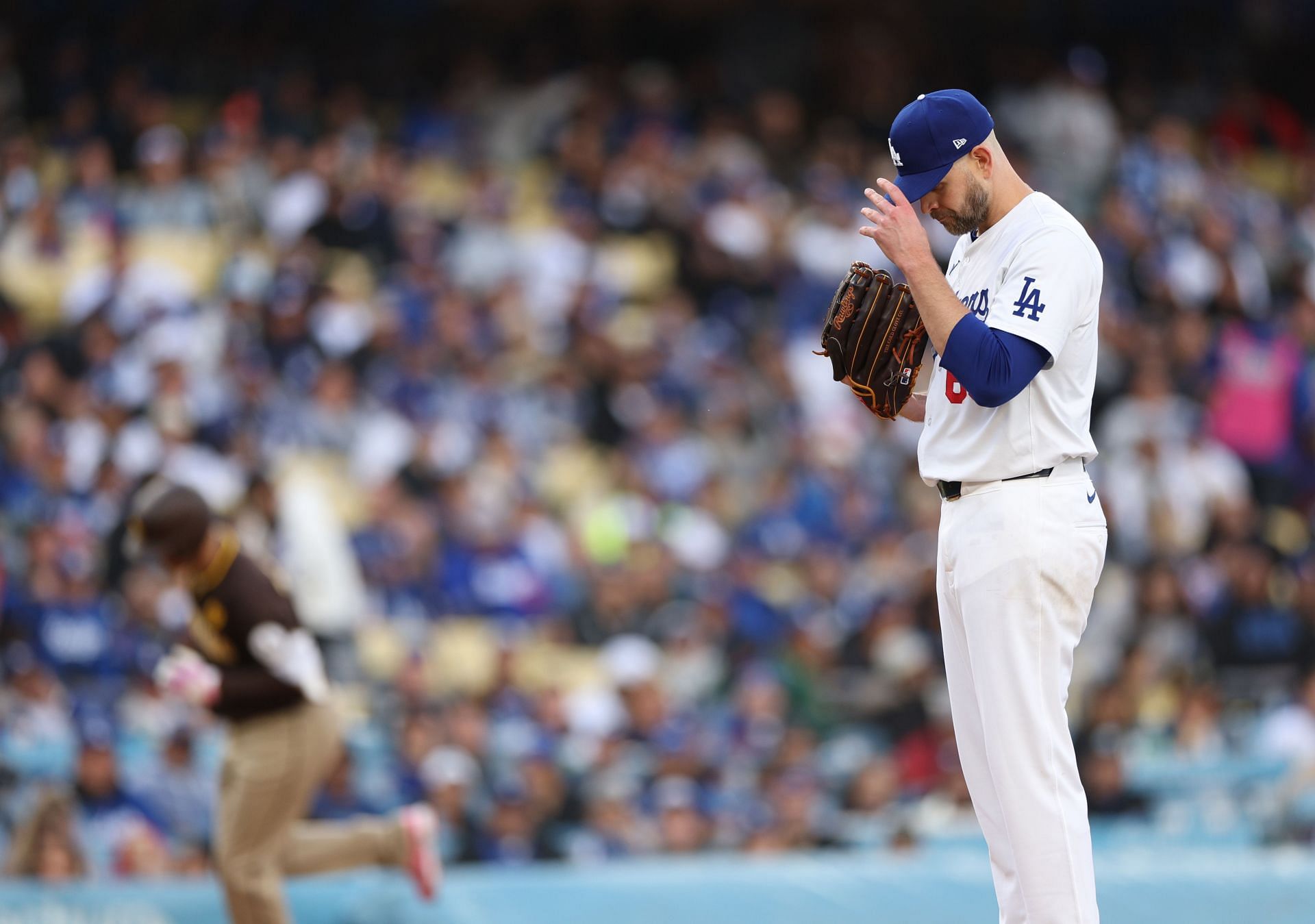 “Padres own us in our stadium” - Dodgers fans express frustration as ...