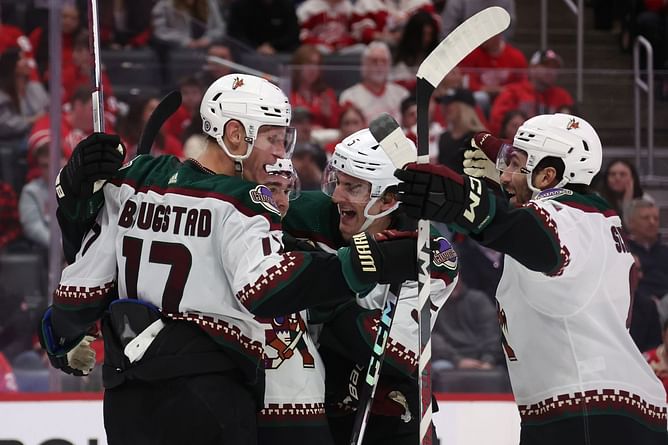 NHL insider reveals Arizona Coyotes failed to make hotel payments, were demanded to pay with certified cheques