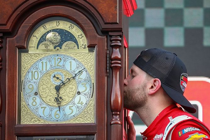 2024 NASCAR Cook Out 400: Winners & Losers from Martinsville Cup race