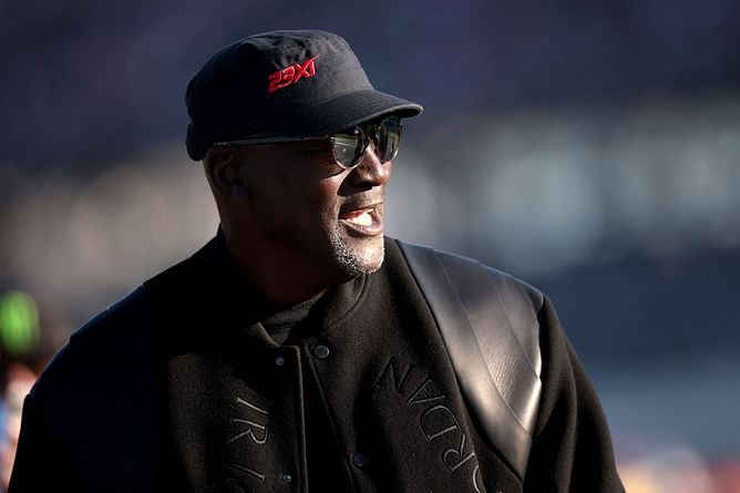 "That shows how much he enjoys our sport": Kevin Harvick highlights Michael Jordan’s “passion and enthusiasm” for NASCAR at Talladega