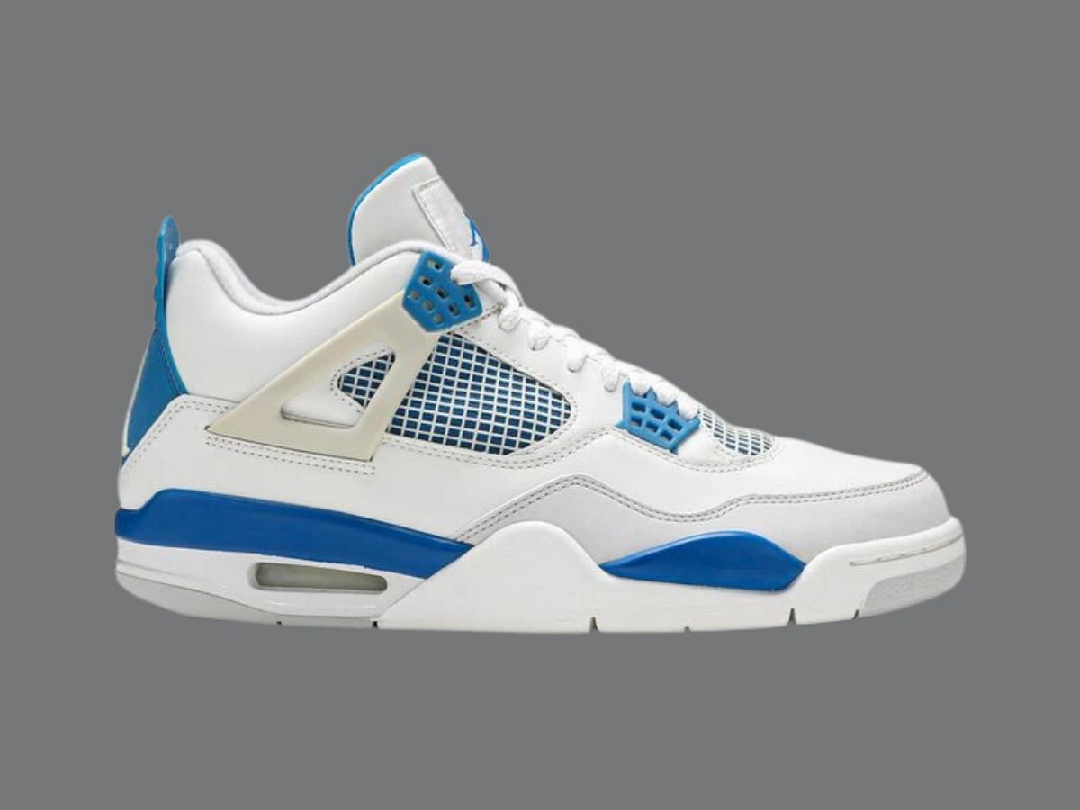 Air Jordan 4 &quot;Military Blue&quot; (Image via Mainstreet)