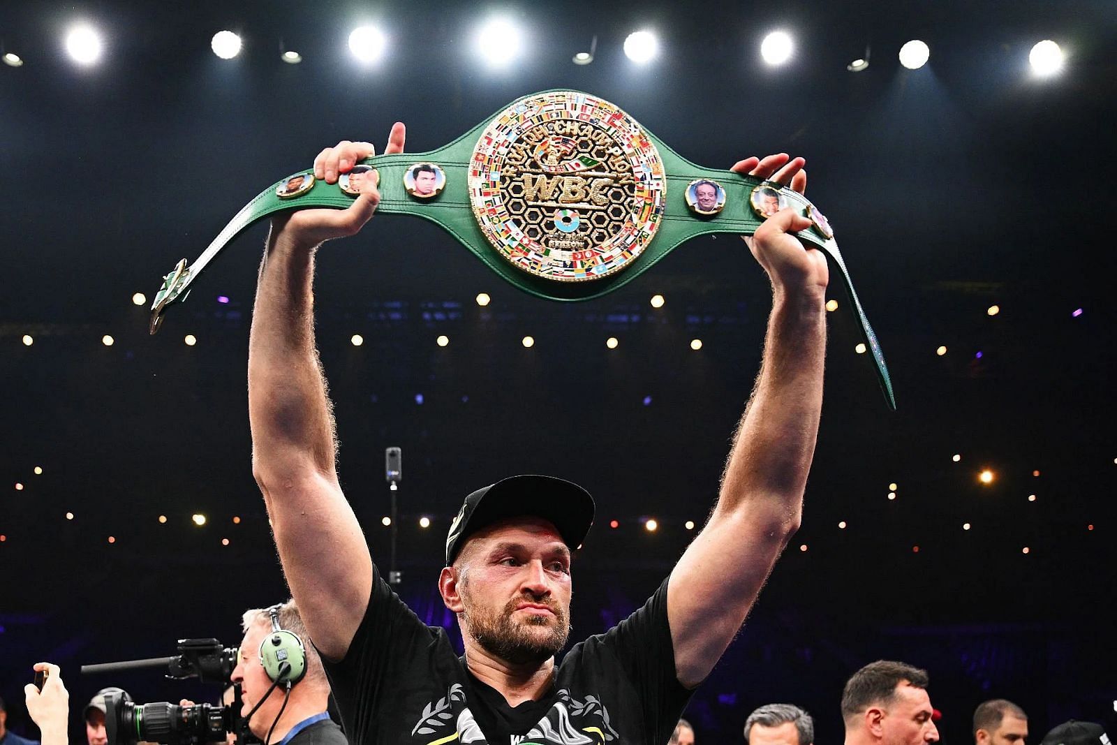 How many belts does Tyson Fury have?