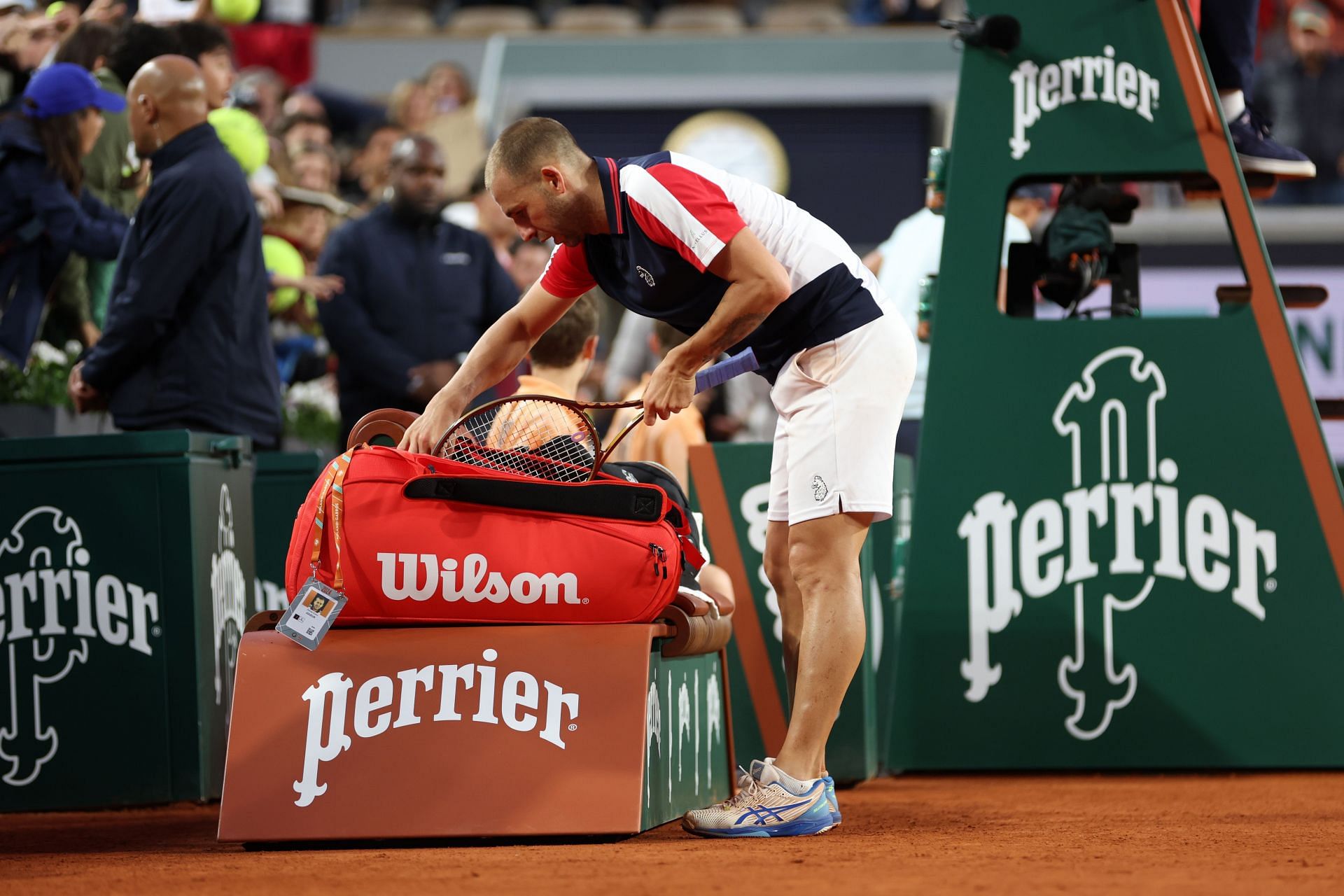 Dan Evans exited the 2024 French Open in the first round