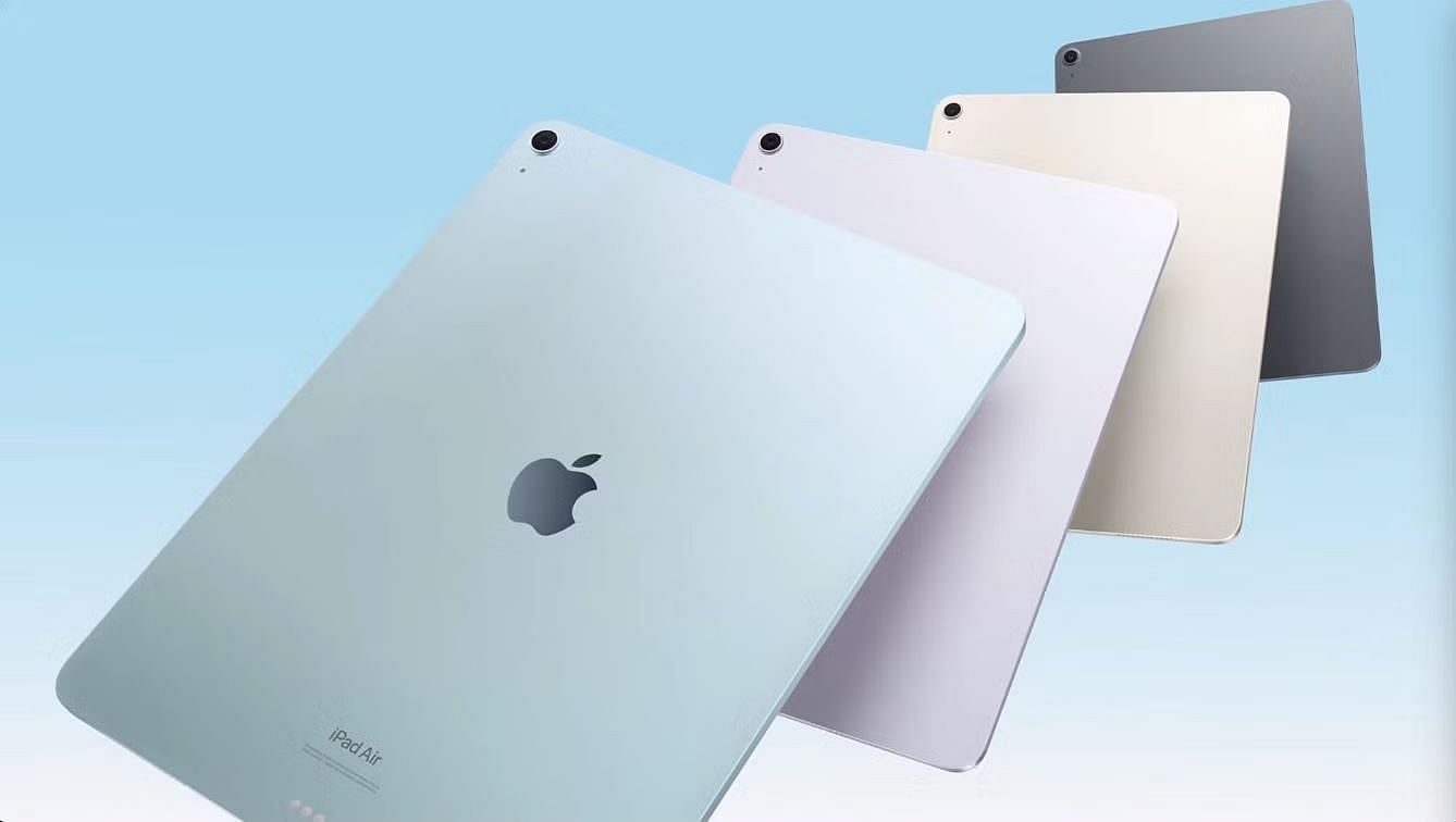 The M2 iPad Air is available in four colorways (Image via Apple)