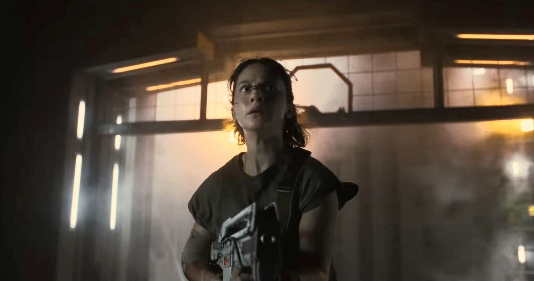 Cailee Spaeny in Alien: Romulus (Image via 20th Century Studios, Alien: Romulus Trailer, 00:51)