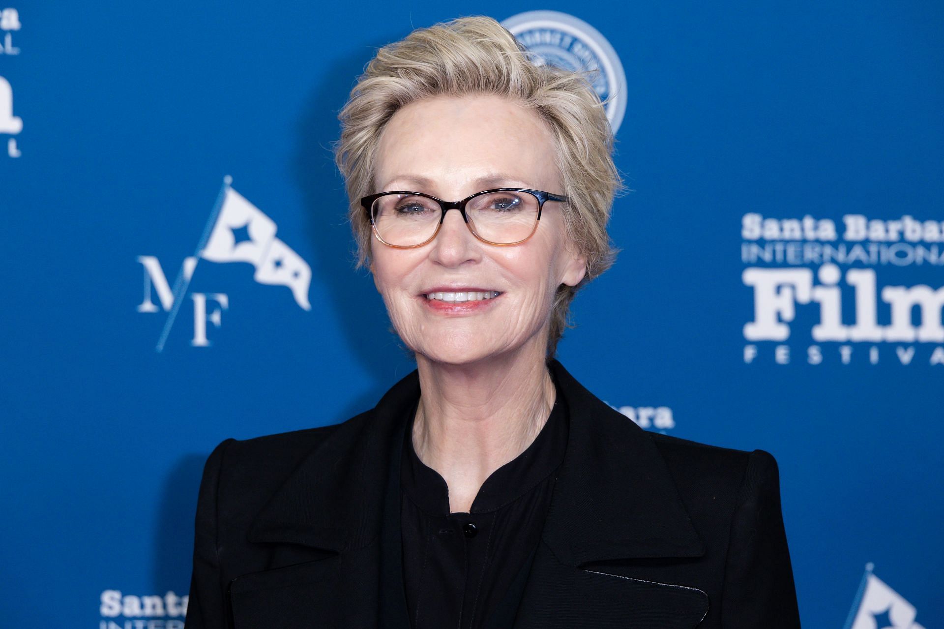 Jane Lynch will return as Sazz in Only Murders in the Building Season 4 (Image via Getty/Elyse Jankowski)