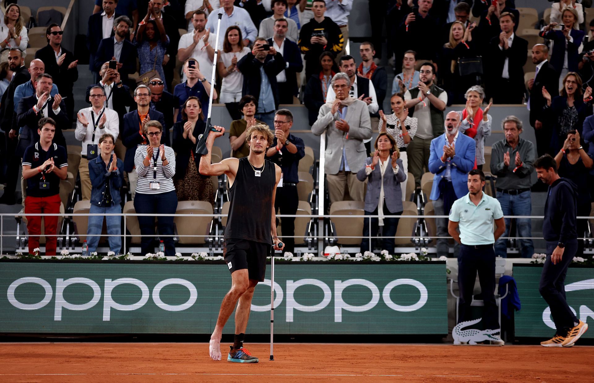 Alexander Zverev bids the crowd adieu