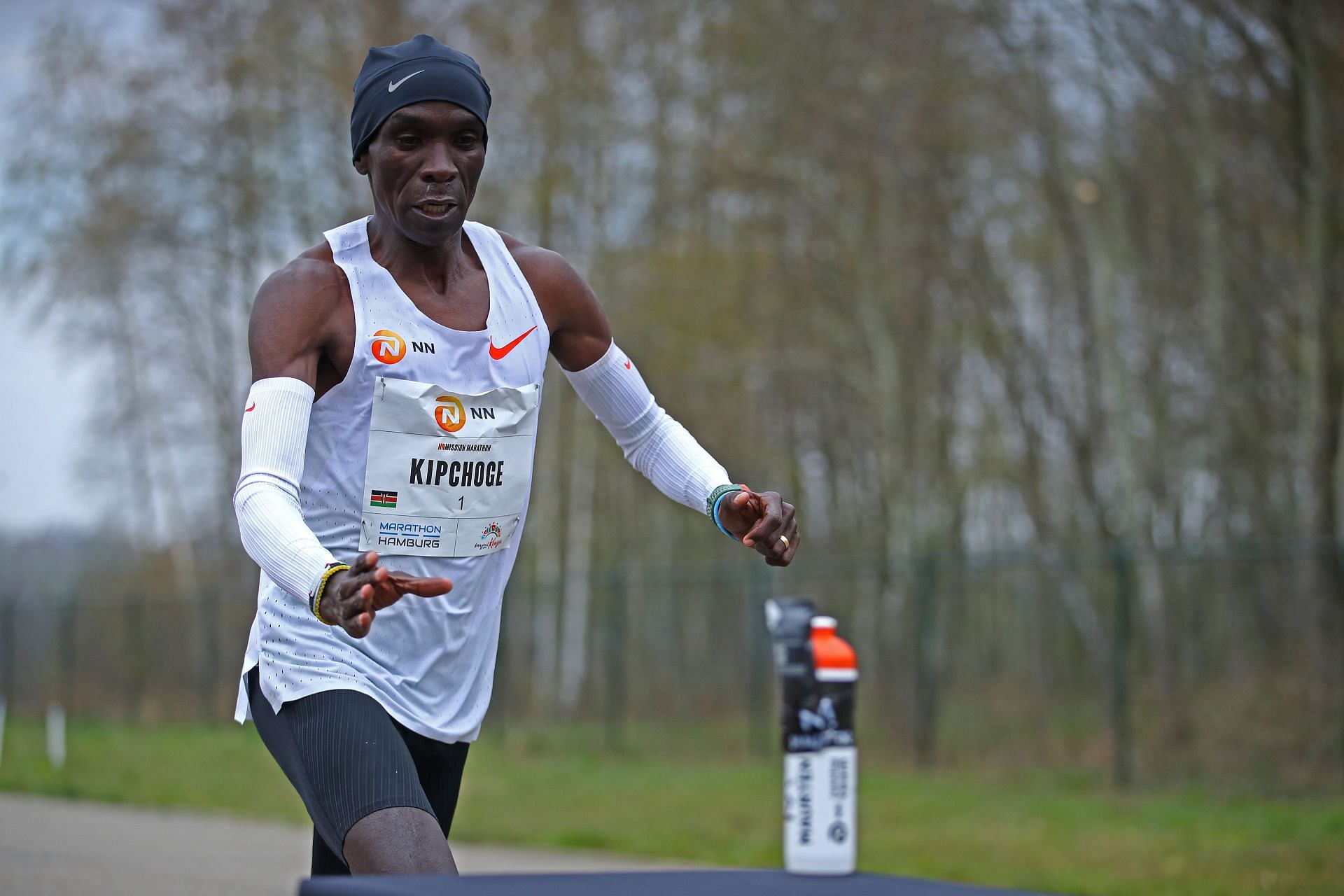 Kipchoge running at the NN Mission Marathon