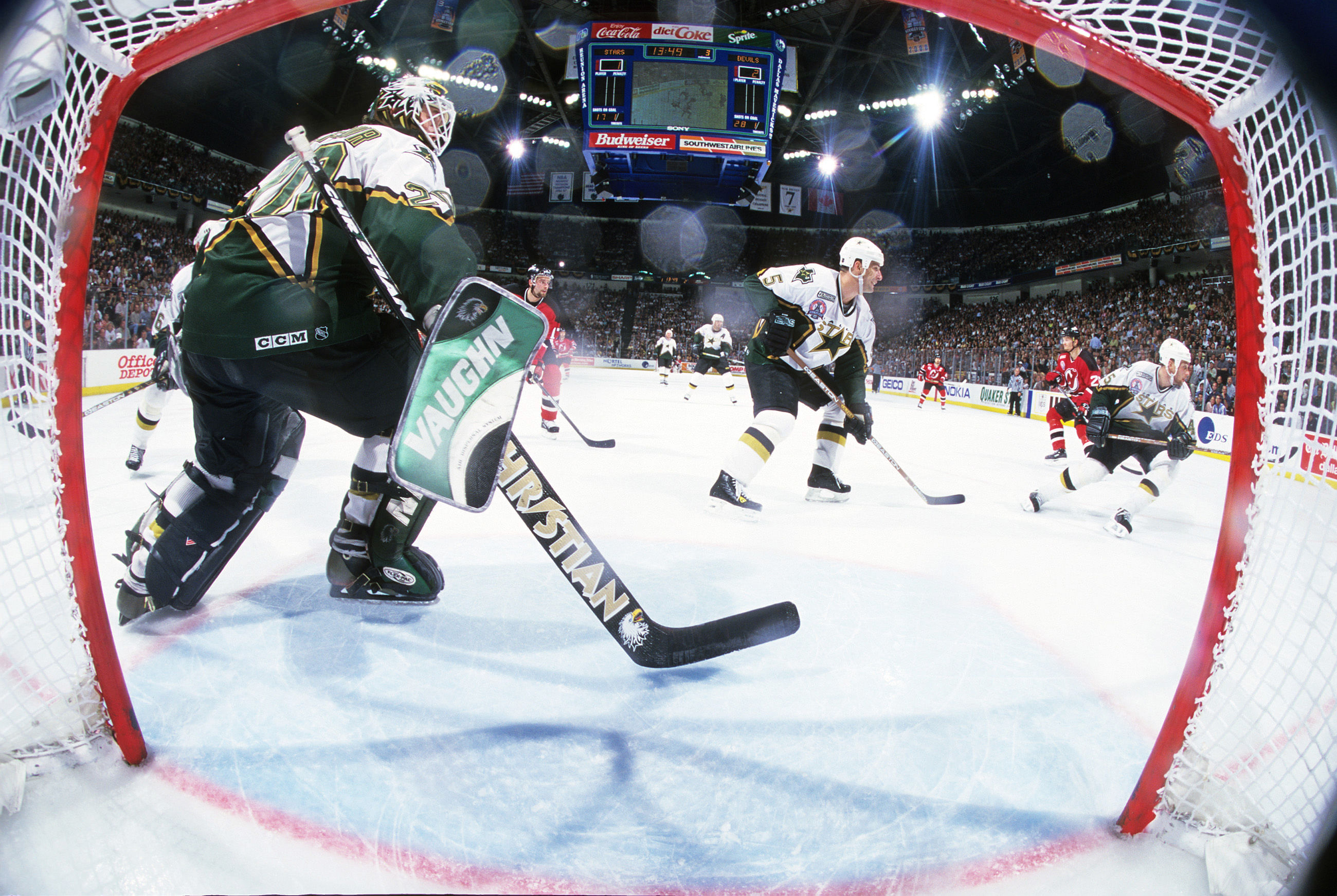 Ed Belfour with the Dallas Stars in 2000.