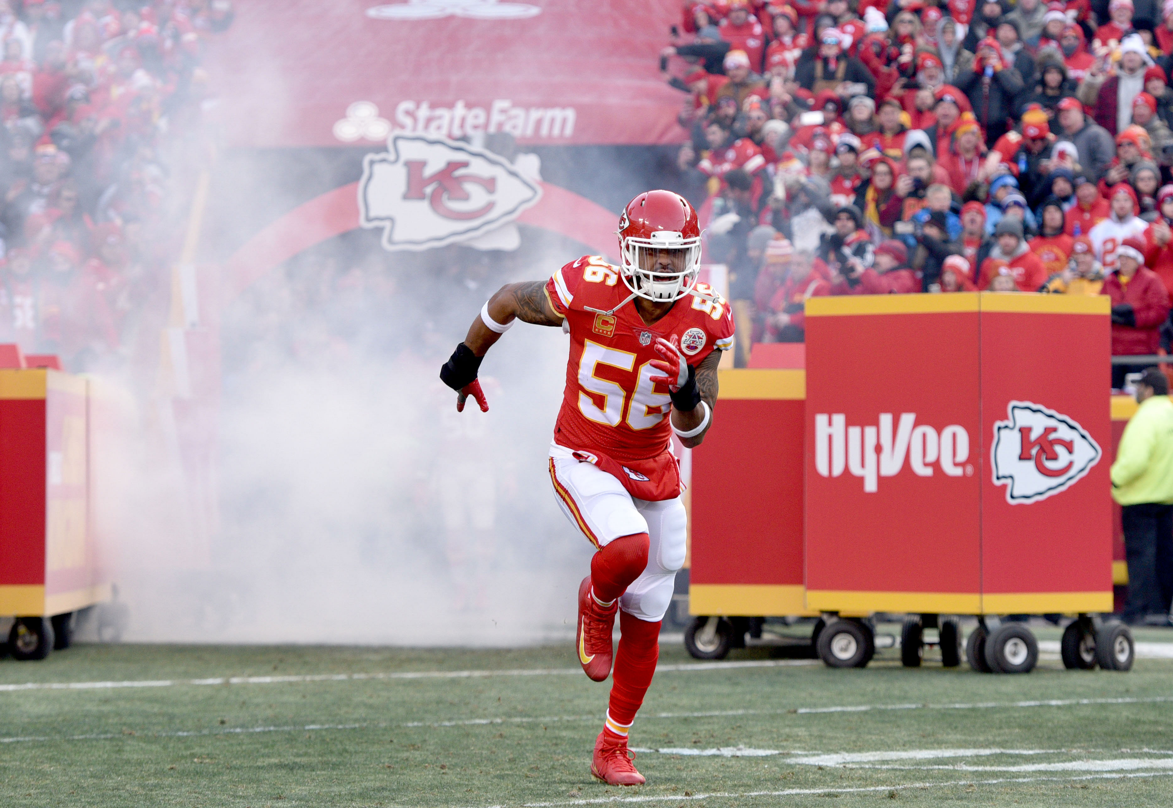 NFL: AFC Wild Card-Tennessee Titans at Kansas City Chiefs