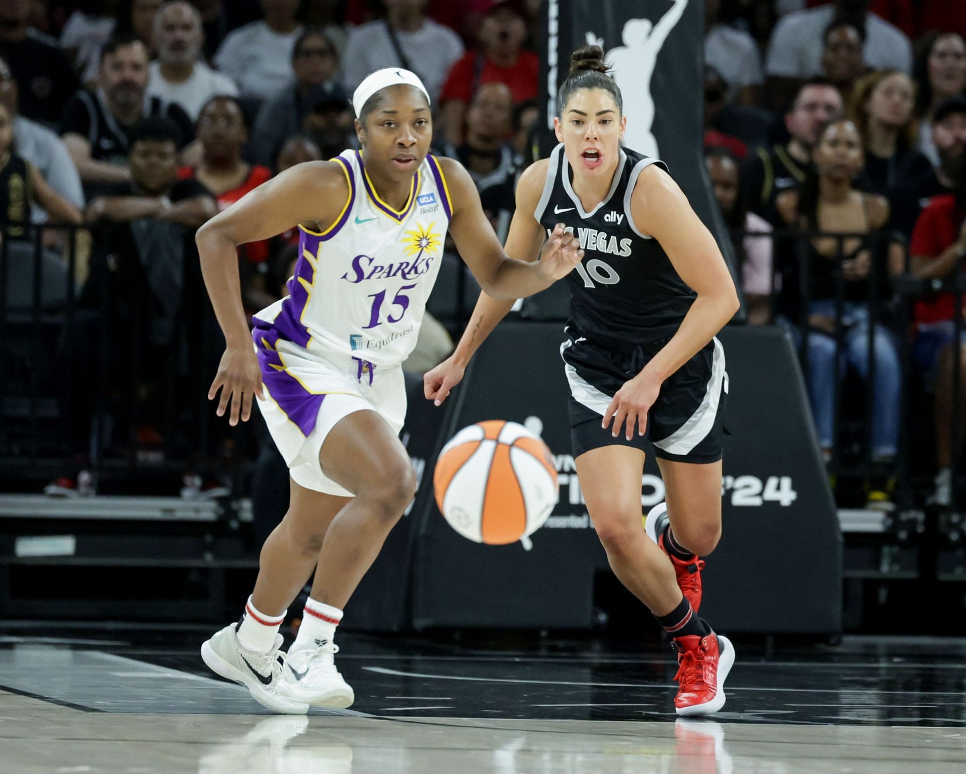 Los Angeles Sparks v Las Vegas Aces