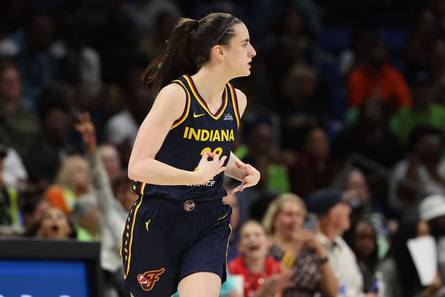 Indiana Fever v Dallas Wings