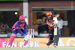"Short cameo, but absolutely incredible" - Twitter lauds Rahul Tripathi's 37(15) cameo in SRH vs RR Qualifier 2 match