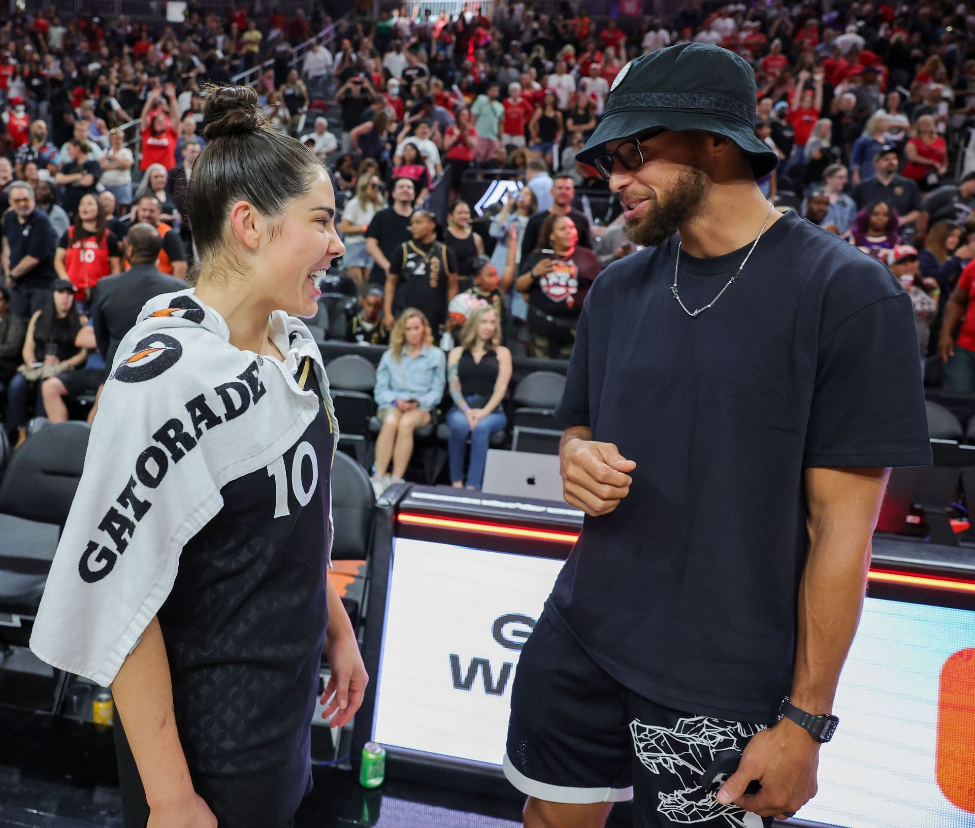 Phoenix Mercury v Las Vegas Aces