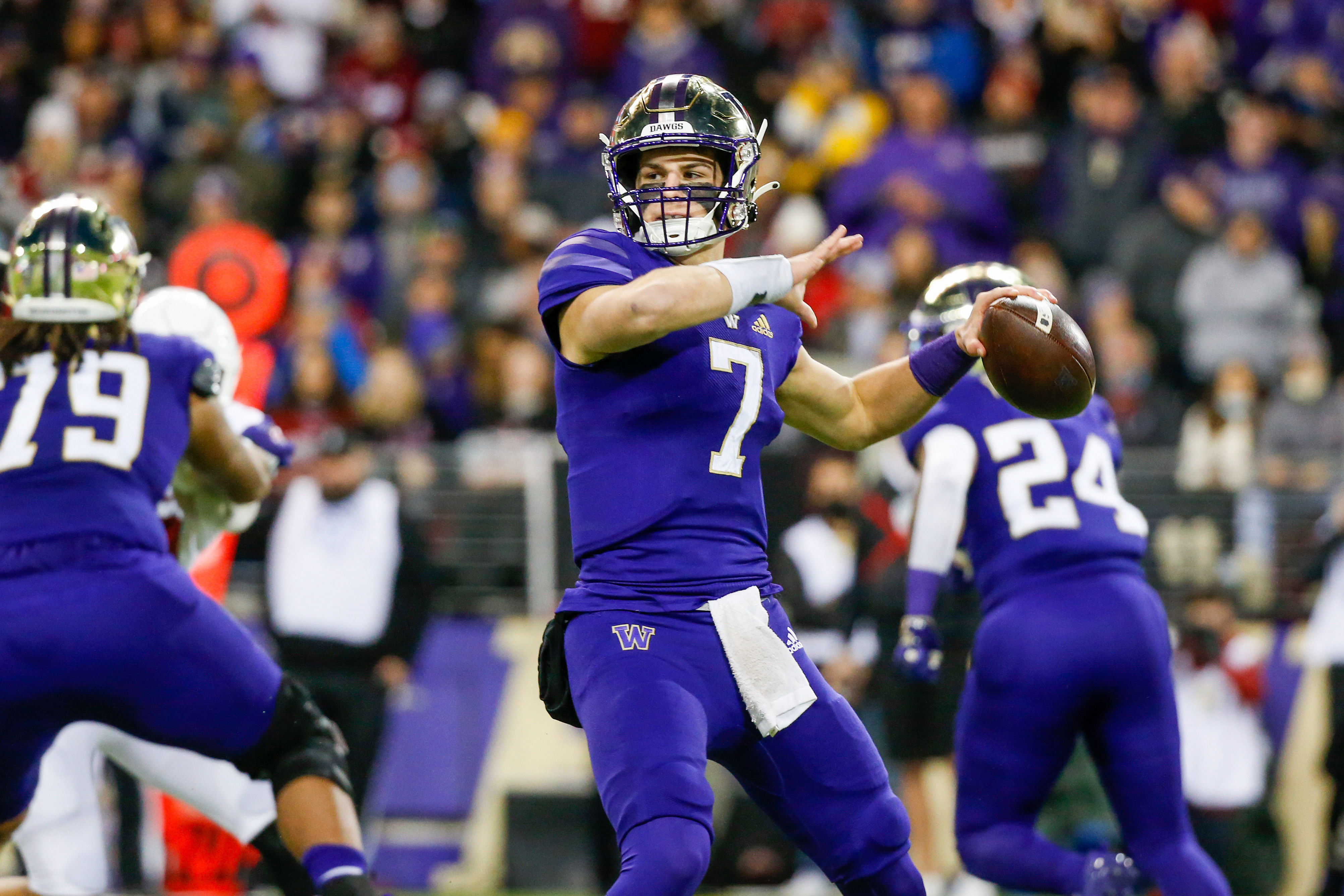 NCAA Football: Washington State at Washington