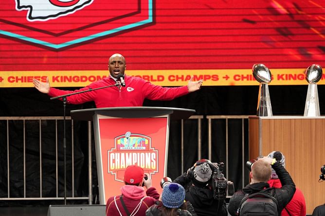 Kansas City Mayor apologizes for city's 'inappropriate' tweet doxing Chiefs' Harrison Butker's address