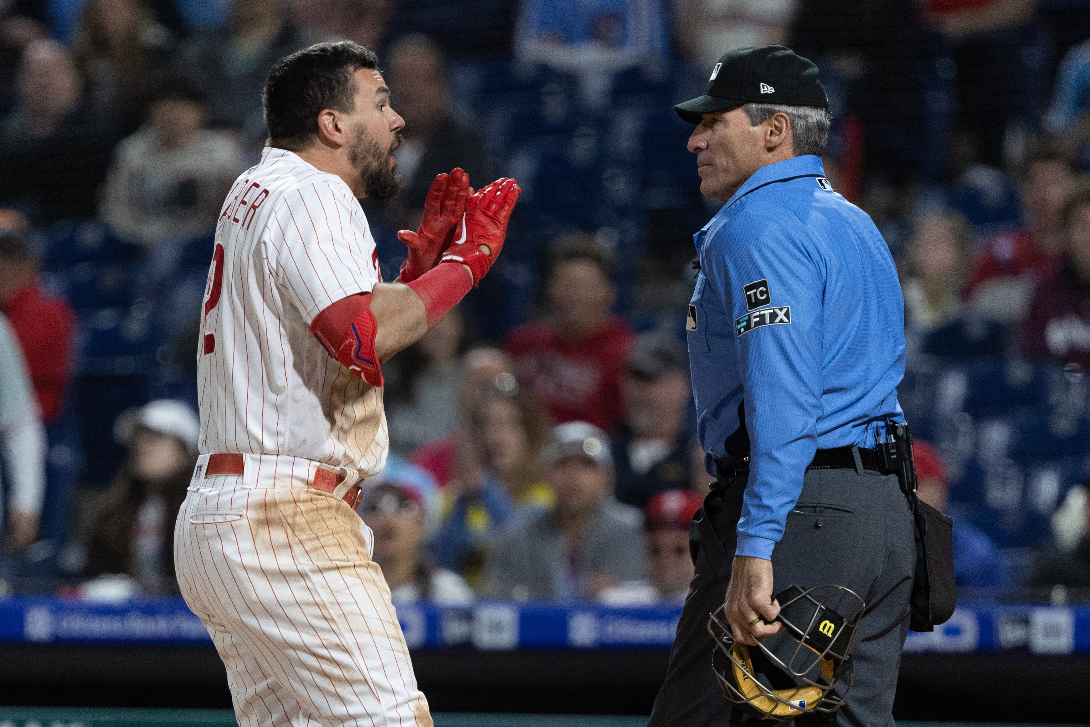 Philadelphia Phillies - Kyle Schwarber and Angel Hernandez (Image via USA Today)