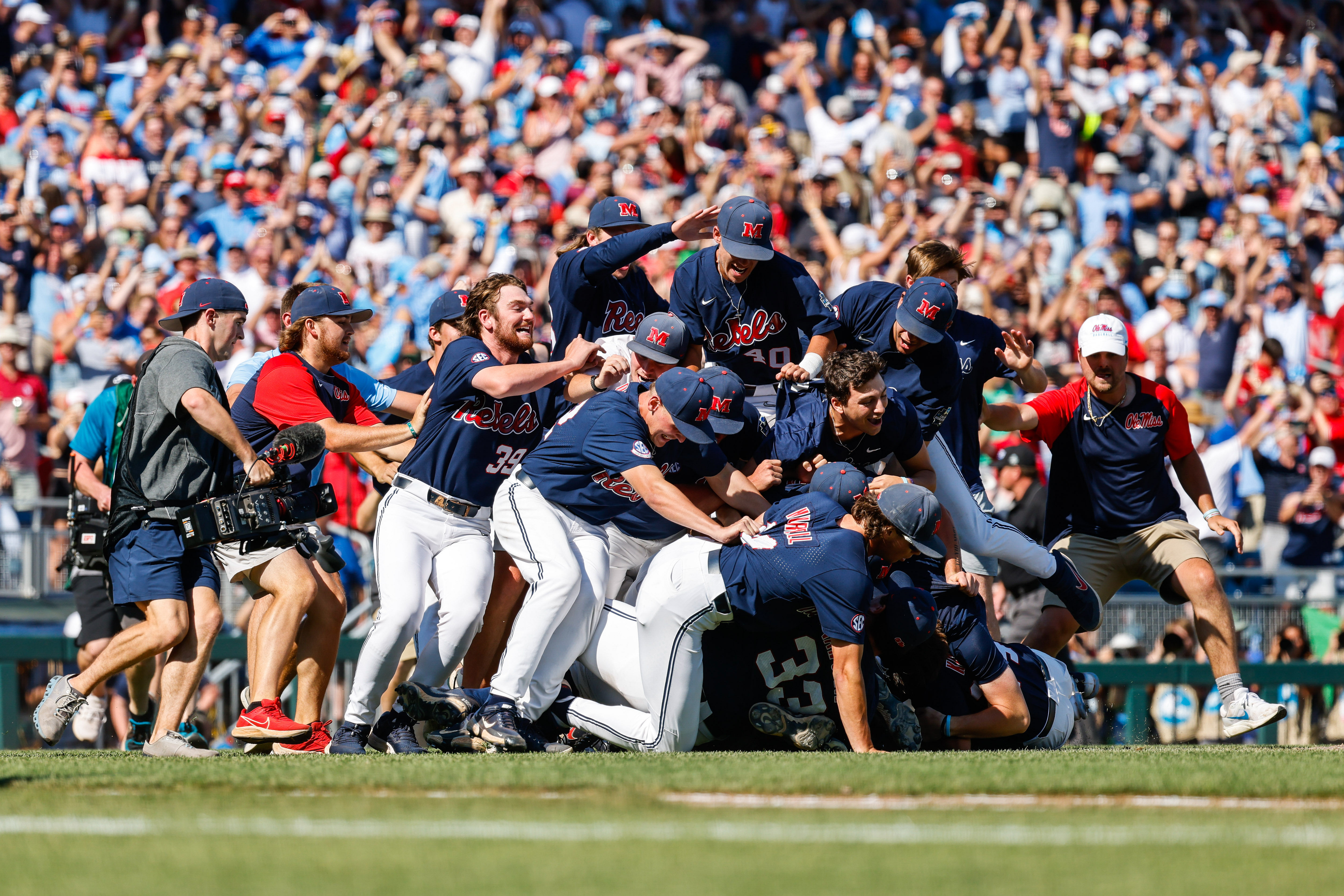 NCAA Baseball: College World Series-Oklahoma vs Ole Miss