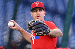 J.T. Realmuto reaches 17-game hitting streak, creates Phillies history with top batting performance