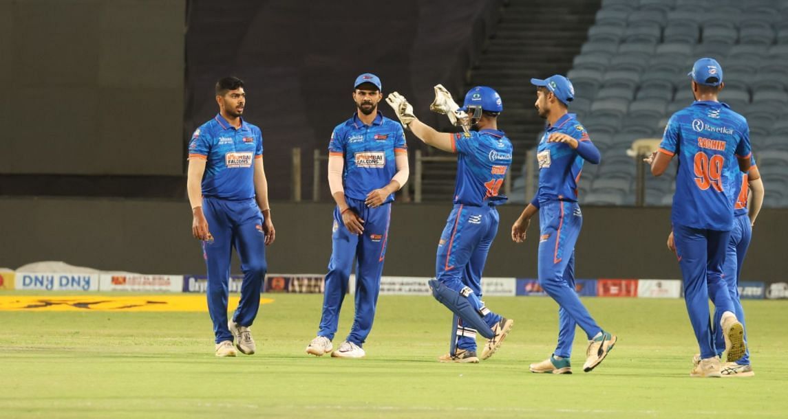 Puneri Bappa players celebrating a wicket (Image Courtesy: www.mplt20.in)