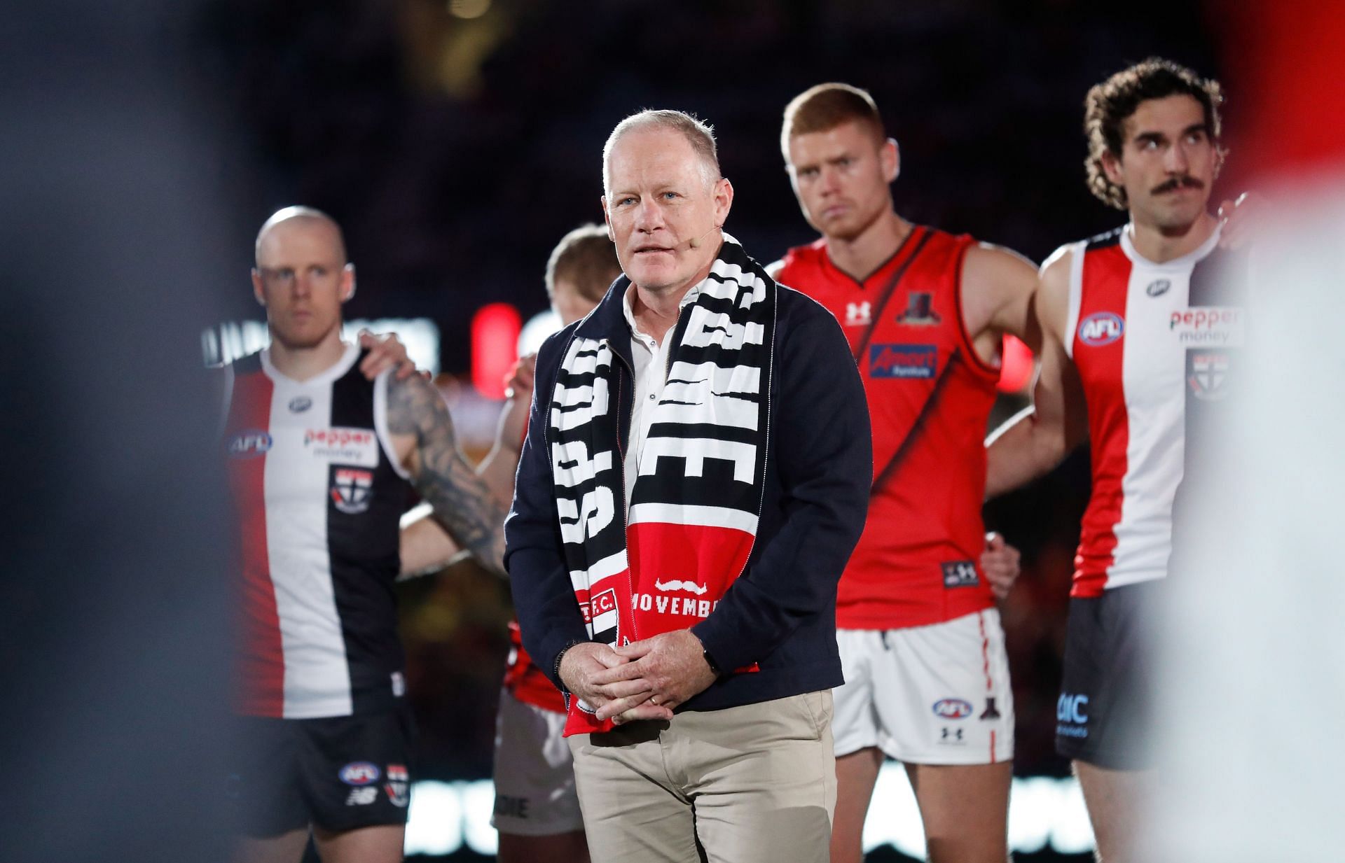 AFL Rd 14 - St Kilda v Essendon