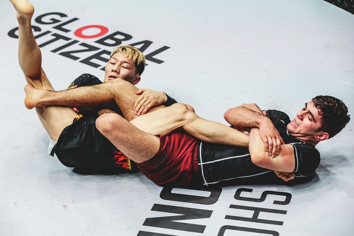 Mikey Musumeci fighting Gantumur Bayanduuren (Image credit: ONE Championship)