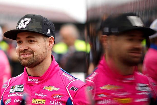 How much is Ricky Stenhouse Jr. paid?